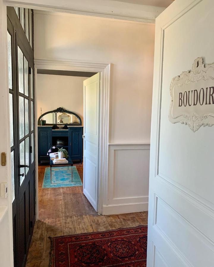 Petit Boudoir The Riverside Retreat Triac-Lautrait Exterior foto