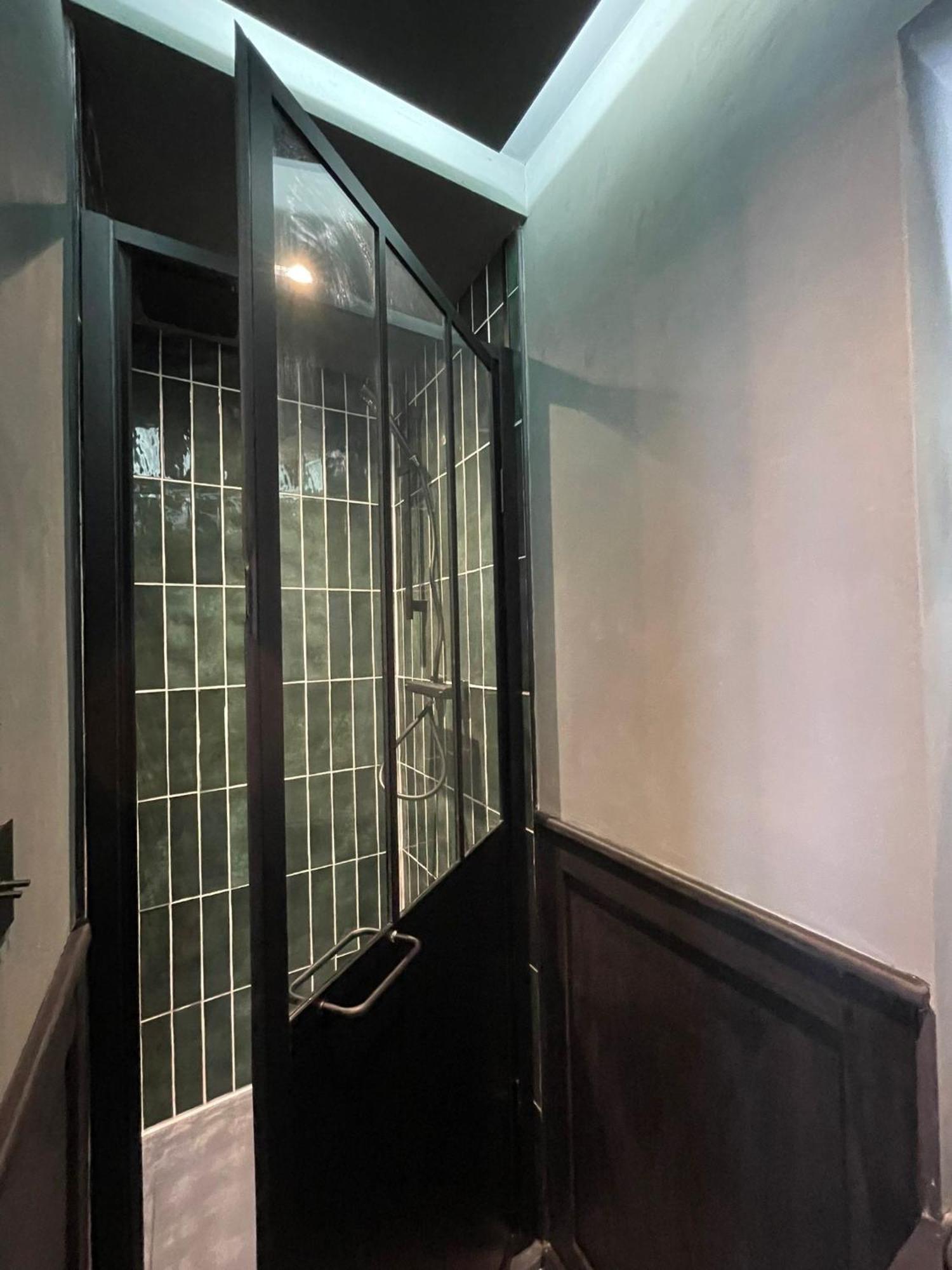 Petit Boudoir The Riverside Retreat Triac-Lautrait Exterior foto